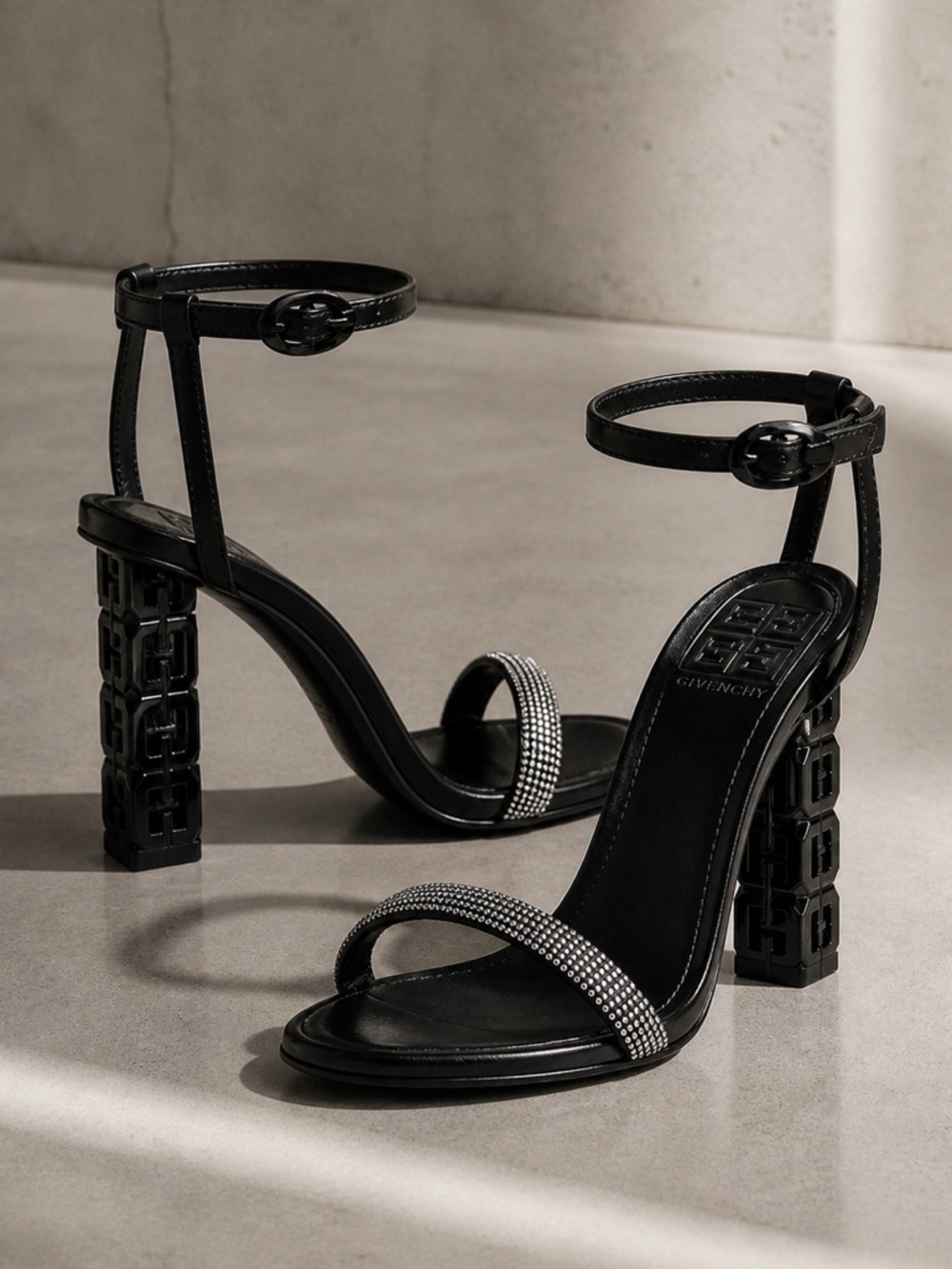 New Givenchy Black Crystal G Cube 105 Sandal Womens 37 NWOT